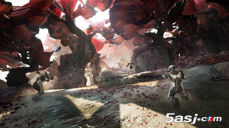 《EVE Vanguard》試玩評(píng)測(cè)：當(dāng)太空MMO遇上黃金時(shí)代FPS，克隆體戰(zhàn)爭(zhēng)如何重塑新伊甸？