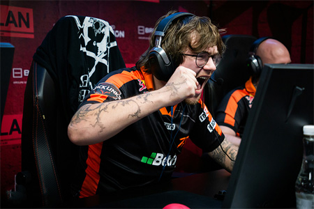 Gromov爆料：fnatic將下放CYPHER，招入jackasmo
