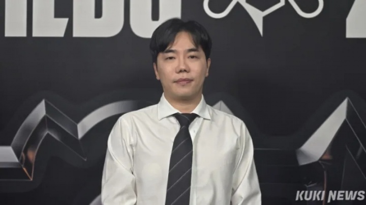 Homme成為LPL歷史第一位率領(lǐng)三支不同隊伍突破八強的教練