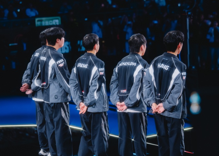 TES官博發(fā)文告別S15：很抱歉，我們糟糕的對局辜負(fù)了大家