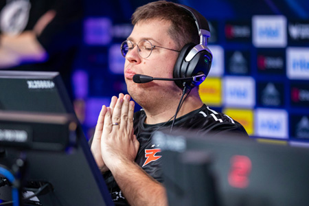 四大巨星公認(rèn)！karrigan當(dāng)選CS最佳指揮，北美賽區(qū)陷至暗時(shí)刻