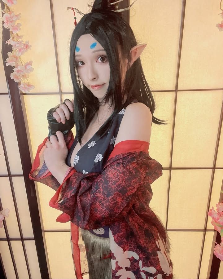 ins紅人“尼哥”的新Cos美圖：《黑神話》萍萍