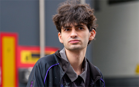 PARIVISION戰(zhàn)隊(duì)9Class盛贊Dota2匹配更新！非常規(guī)出裝