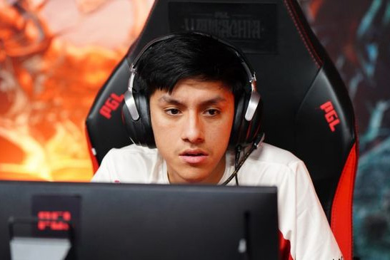 電競選手Parker坦言：渴望成為賽場焦點(diǎn)！遺憾未學(xué)英語錯失豪門合約