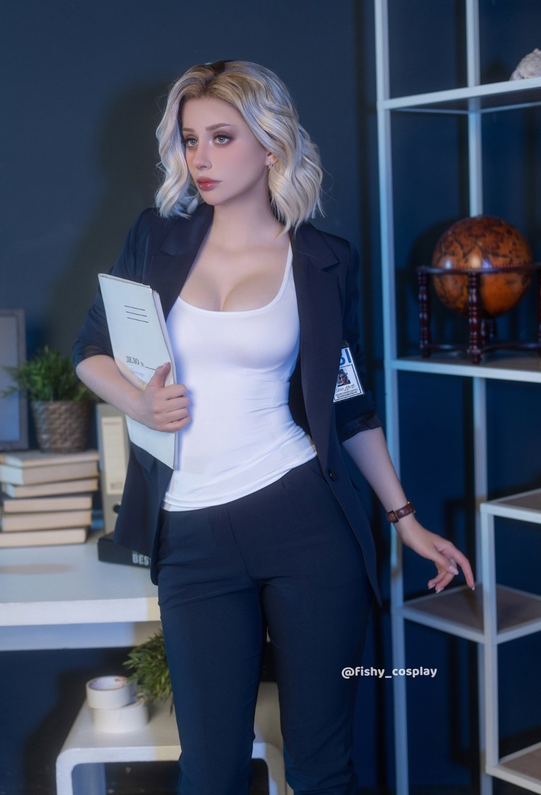 神還原！俄羅斯美女模特 COS《生化危機：安魂曲》格蕾絲