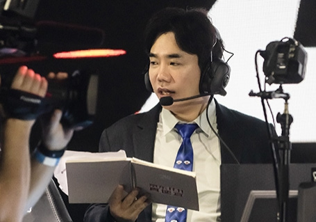 Homme教練官宣加盟LCK！爆2026賽季轉(zhuǎn)會(huì)內(nèi)幕，薪資與隊(duì)員反應(yīng)揭秘