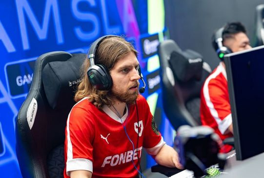 MOUZ讓一追二淘汰Yakult Brothers！BLAST Slam V季后賽火熱開戰(zhàn)，12月5日對決OG