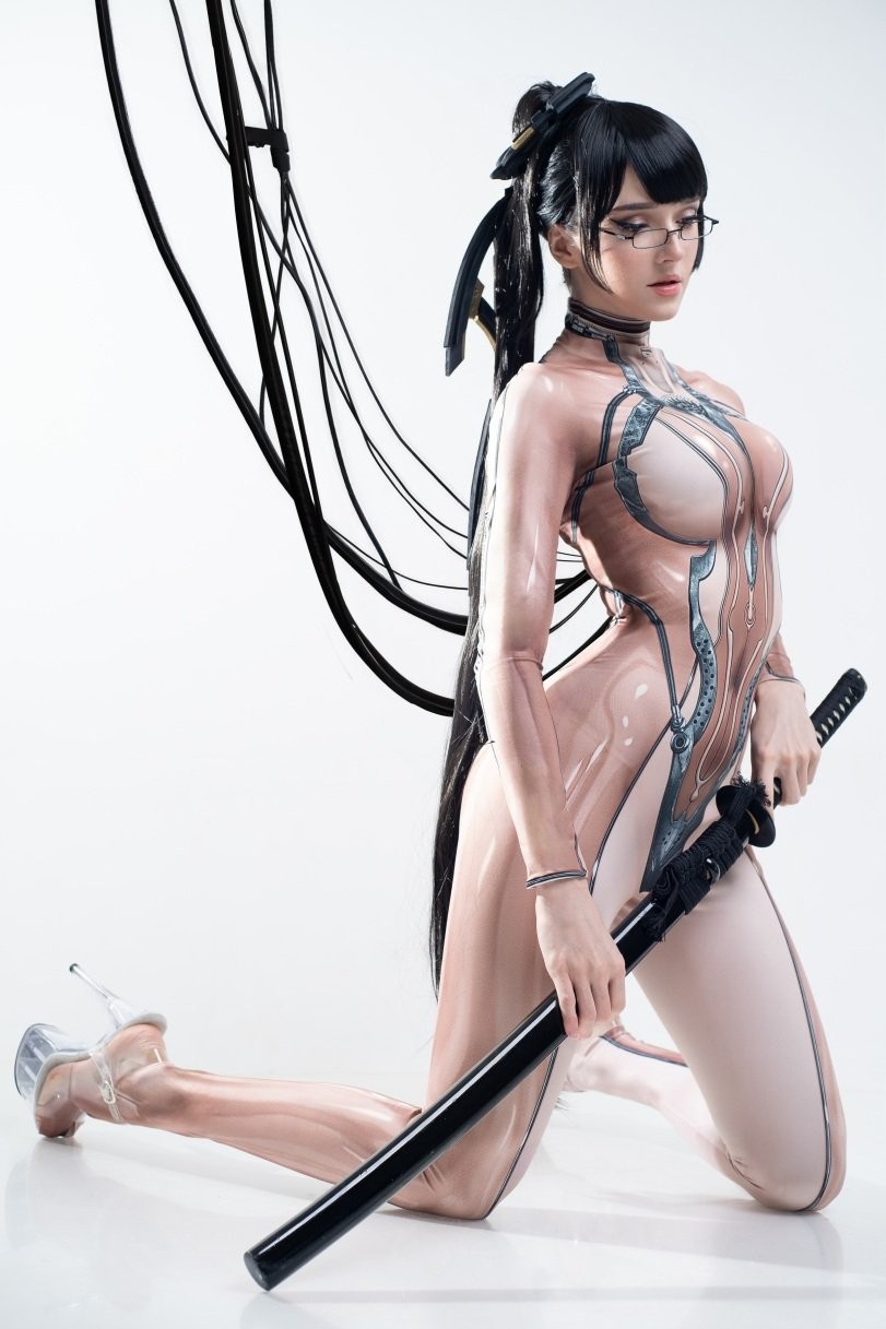 拉脫維亞知名coser兼模特Cos韓國動作游戲《星刃》女主角伊芙