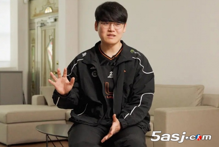 Gumayusi爆淚坦白！三連冠+FMVP后毅然離T1：我要突破舒適區(qū)，打出自己的傳奇！