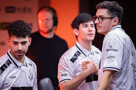 apEX爆猛料！Spinx離隊(duì)前半年團(tuán)隊(duì)崩塌，ropz接棒狂攬9冠，Spirit成2026最大威脅！