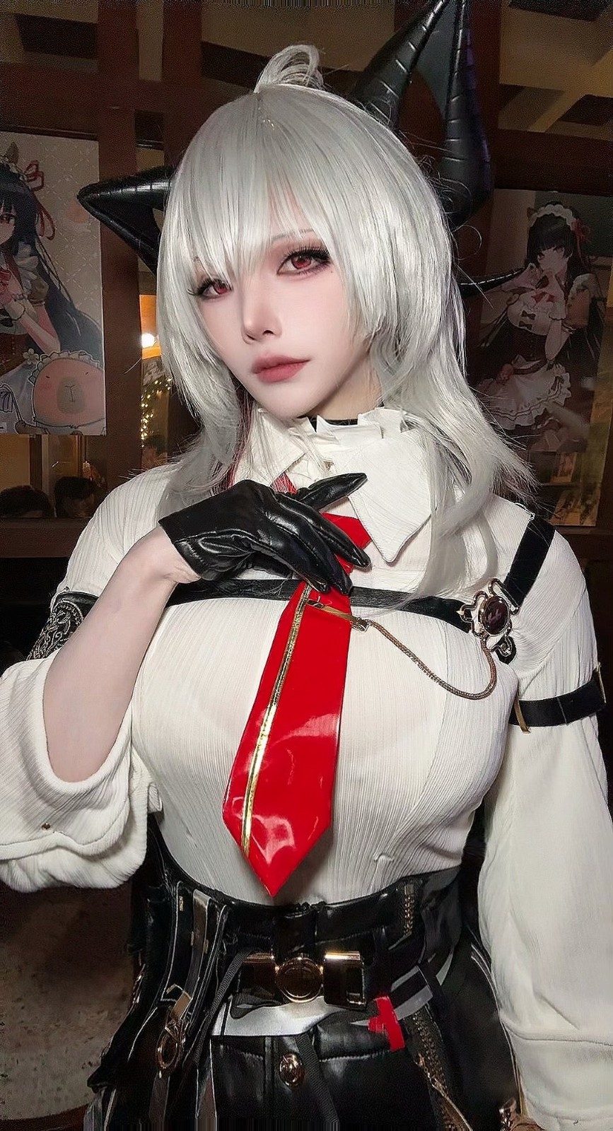 韓國(guó)美女最新美照：完美身材，白嫩大雷呼之欲出