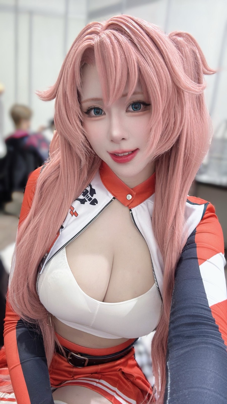 知名Coser小空Cos《棕色塵埃2》溫泉劍客布萊德